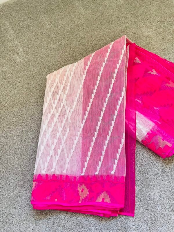 Soft Jamdani Saree Offwhite & Magenta Festive Wear